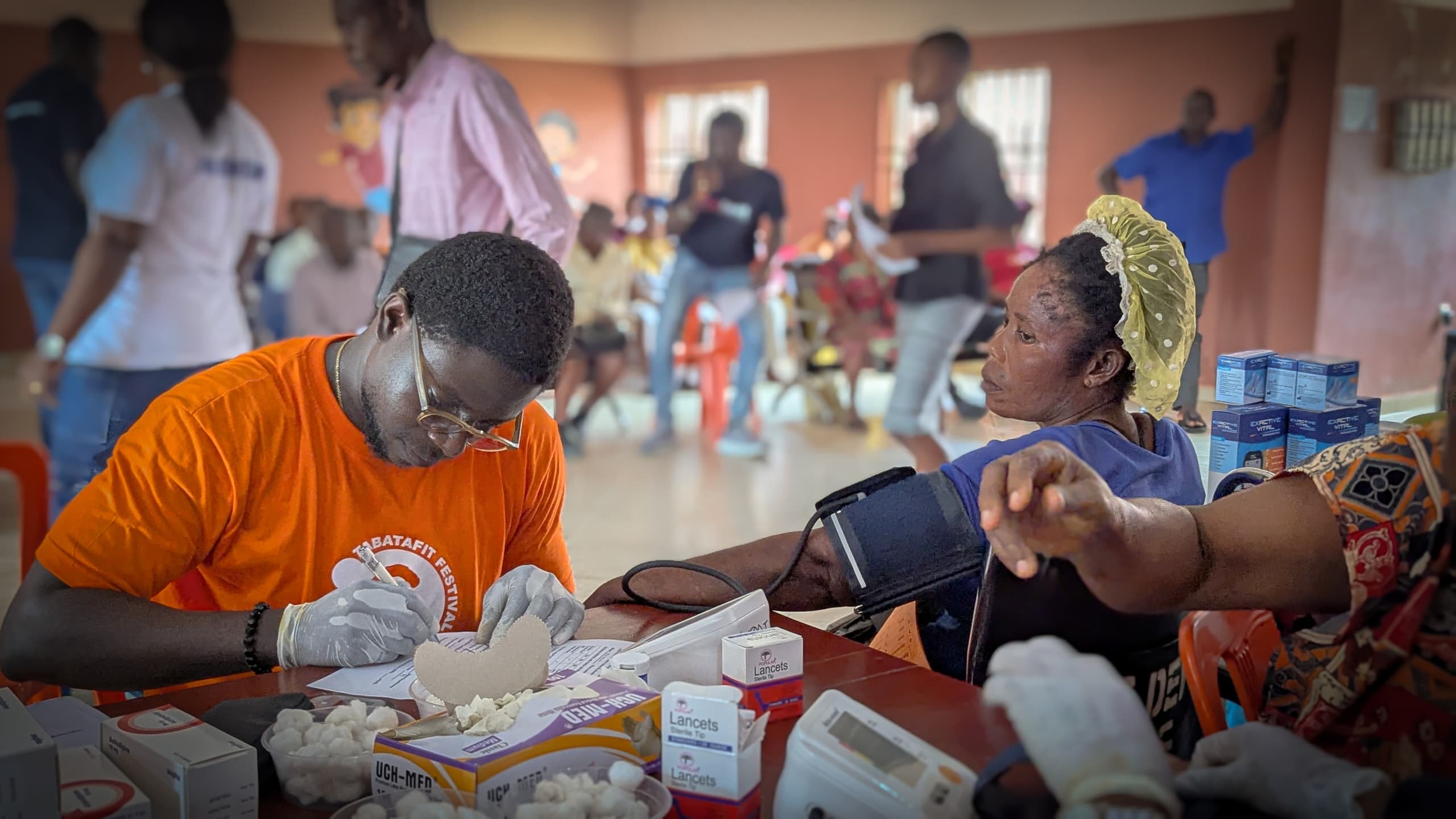 Pink Foot Diabetes Outreach - Eket 6